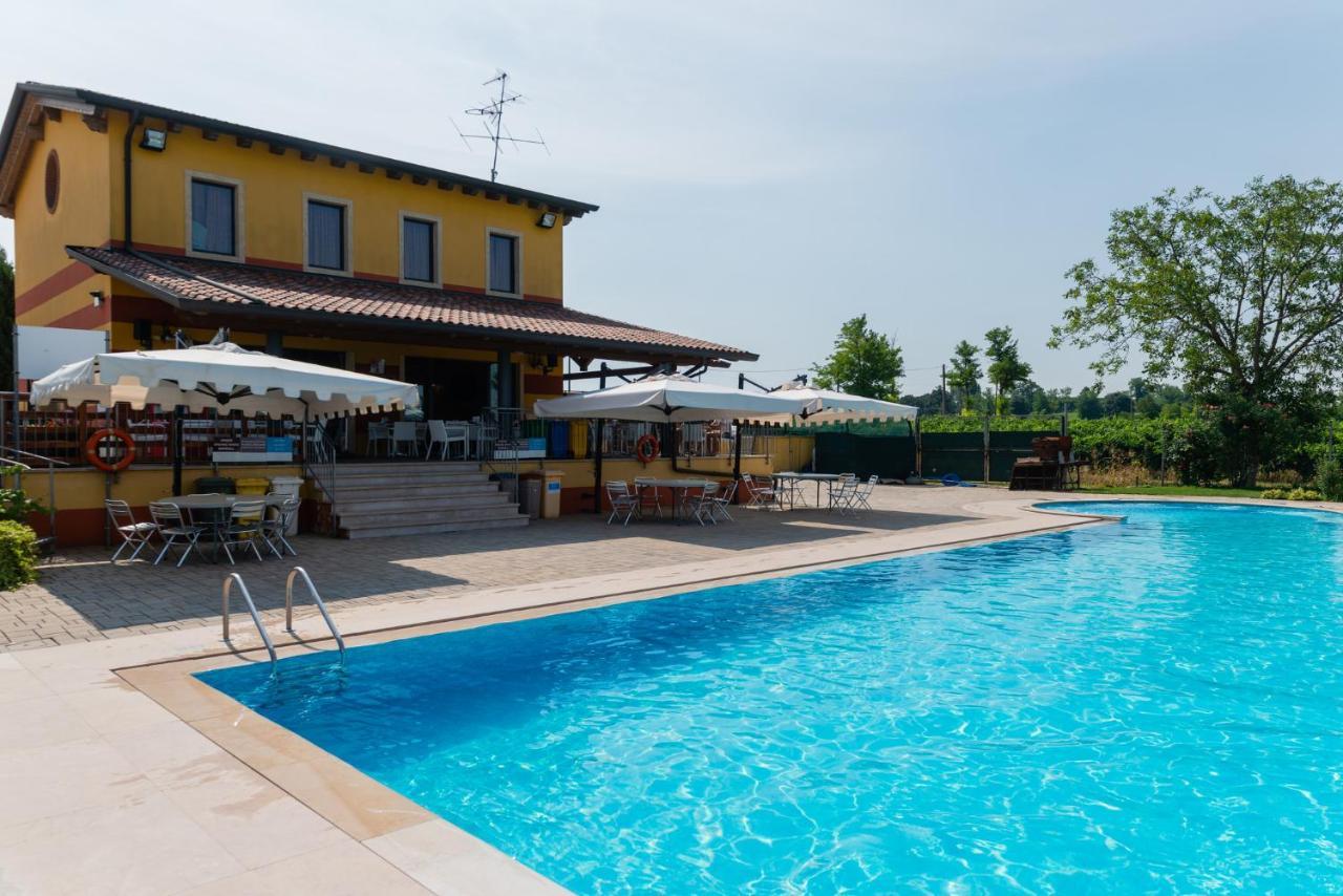 Agriturismo Dei Grippi Сона Екстер'єр фото